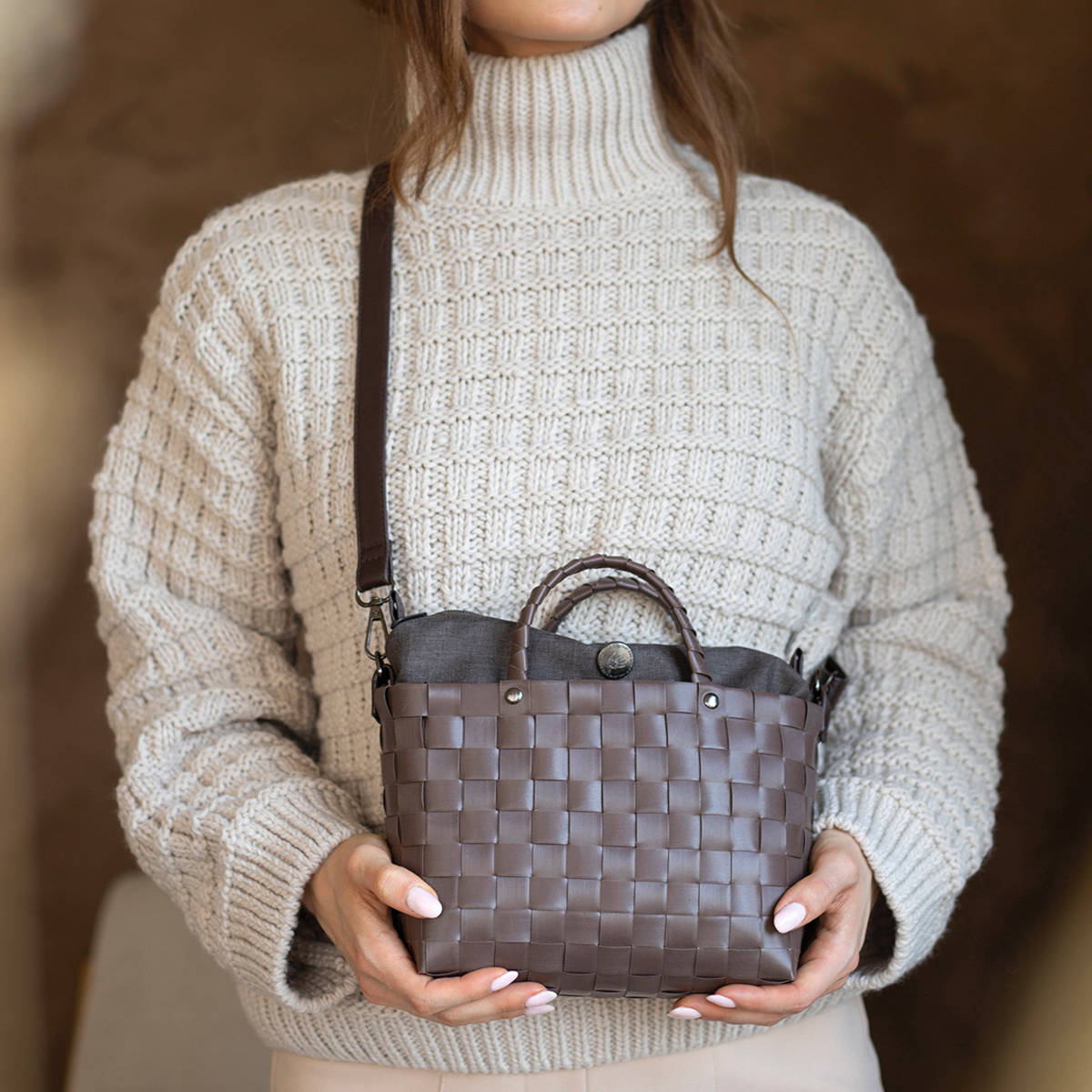 ショルダーバッグダッシュ（DASH）